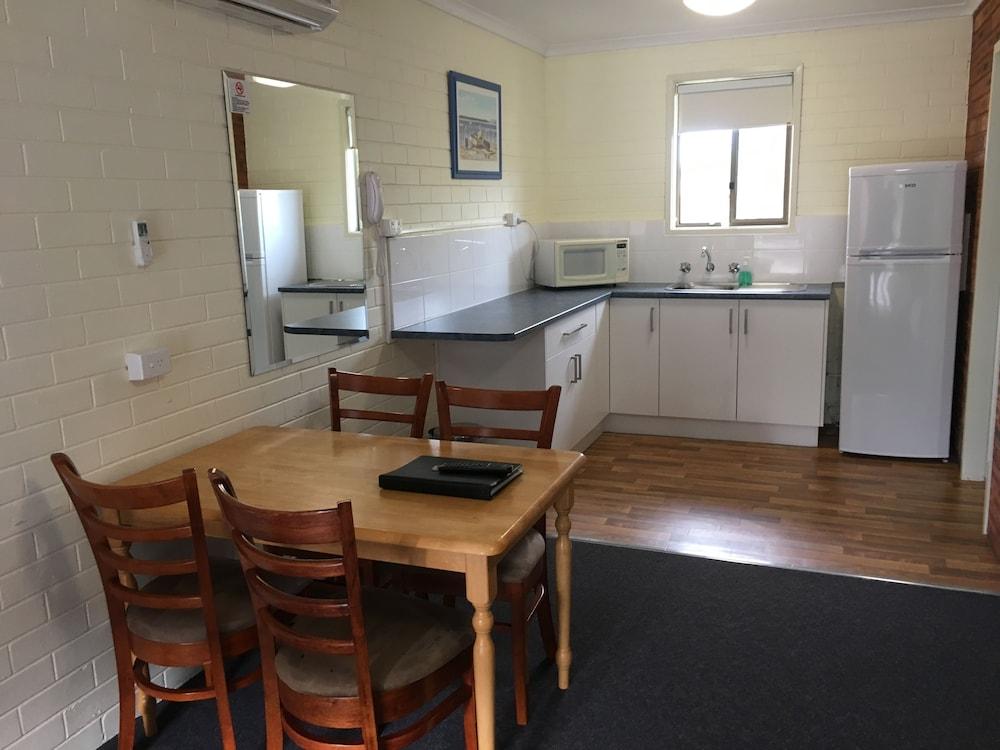 Pelican Motor Inn Merimbula Extérieur photo