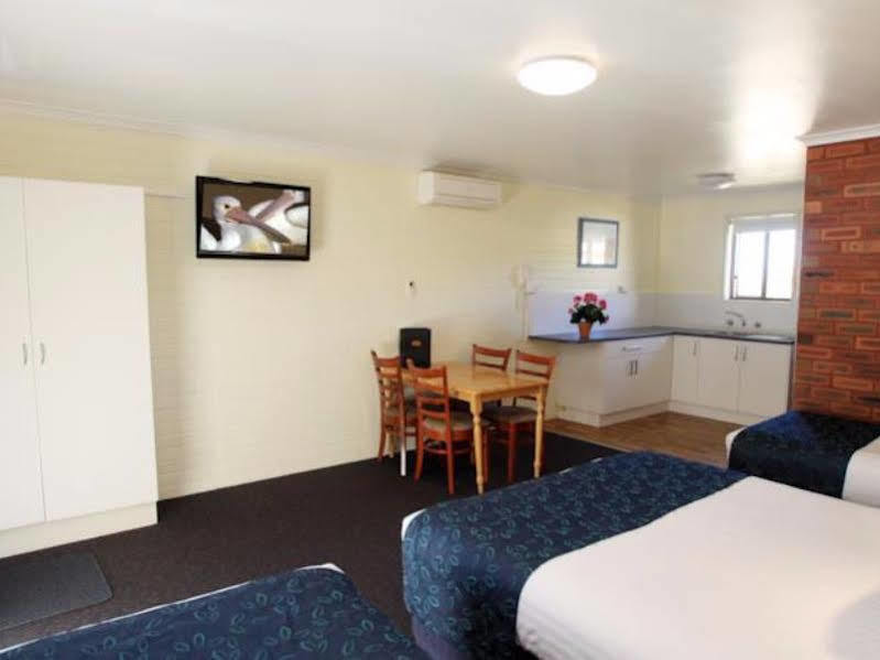 Pelican Motor Inn Merimbula Extérieur photo