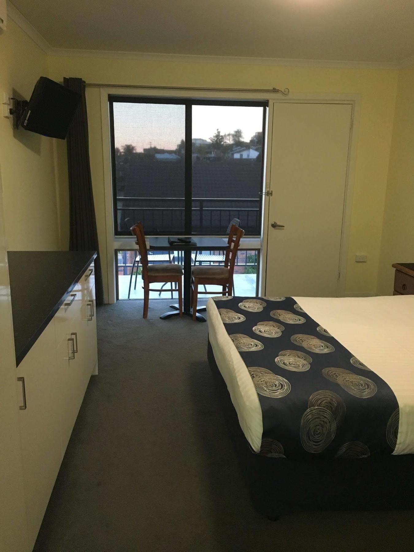 Pelican Motor Inn Merimbula Extérieur photo